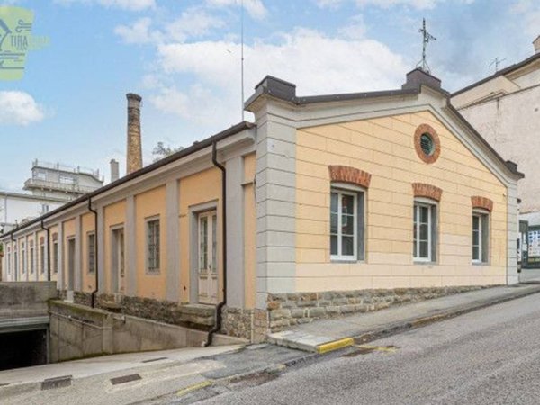 appartamento in vendita a Trieste in zona Chiadino