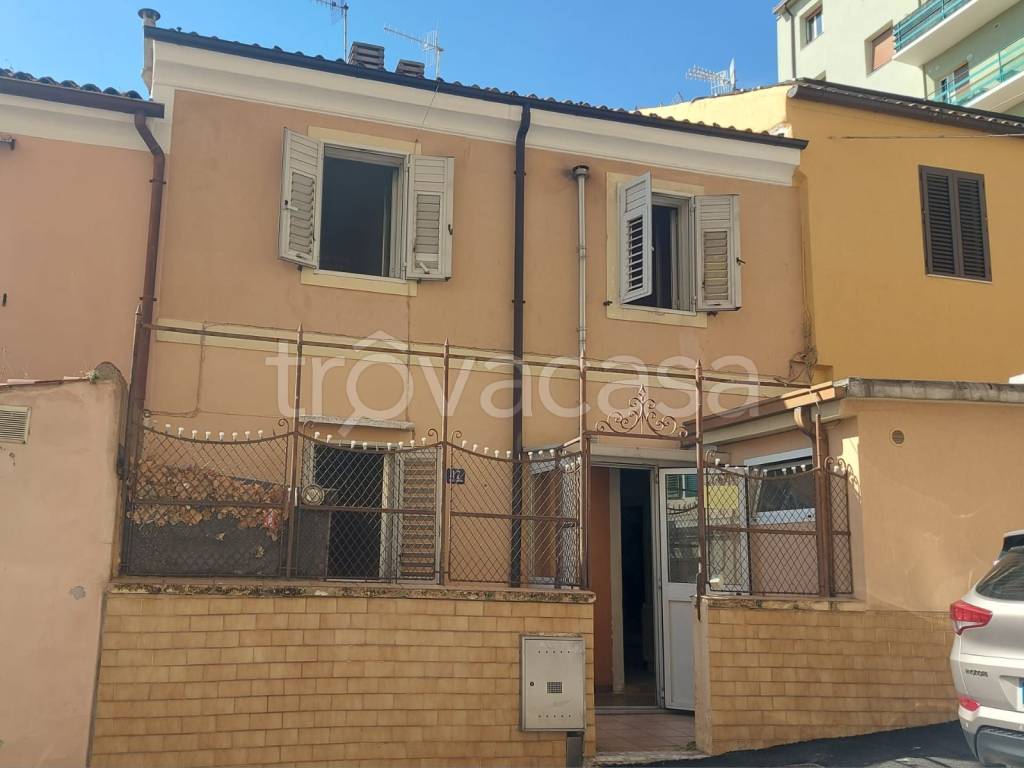 casa indipendente in vendita a Trieste in zona San Giacomo
