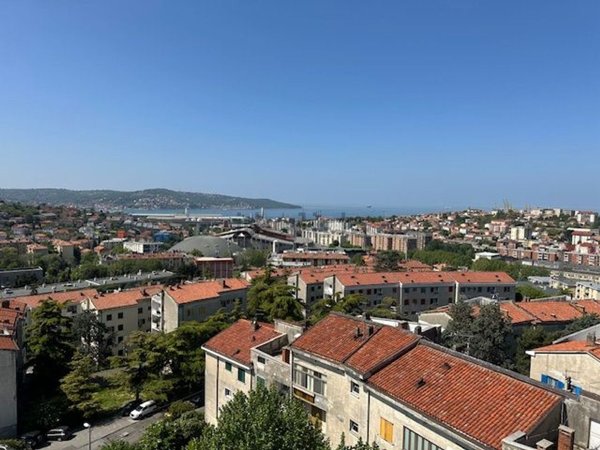 appartamento in vendita a Trieste
