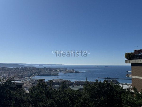 appartamento in vendita a Trieste in zona Scorcola