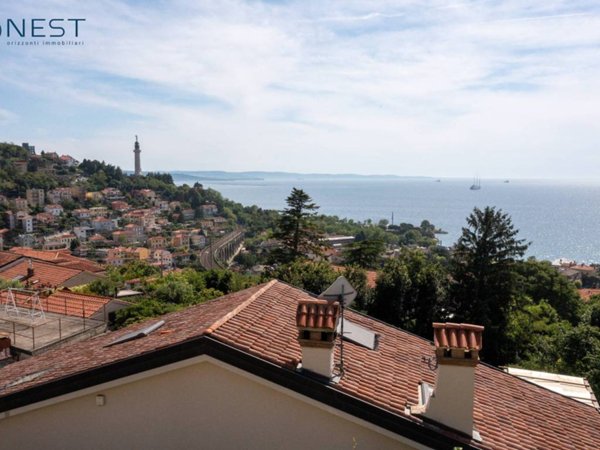 casa indipendente in vendita a Trieste in zona Barcola