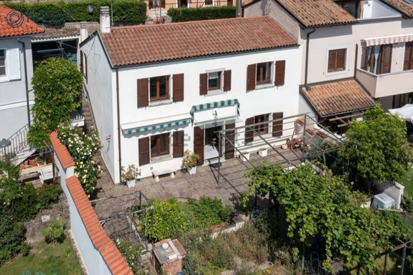 casa indipendente in vendita a Trieste