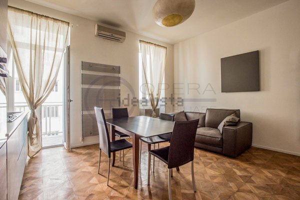 appartamento in vendita a Trieste in zona Borgo Teresiano