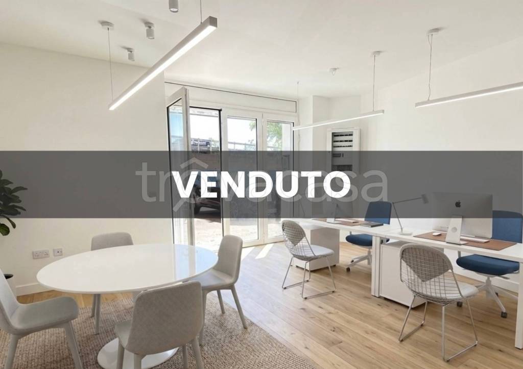 negozio in vendita a Trieste in zona San Vito