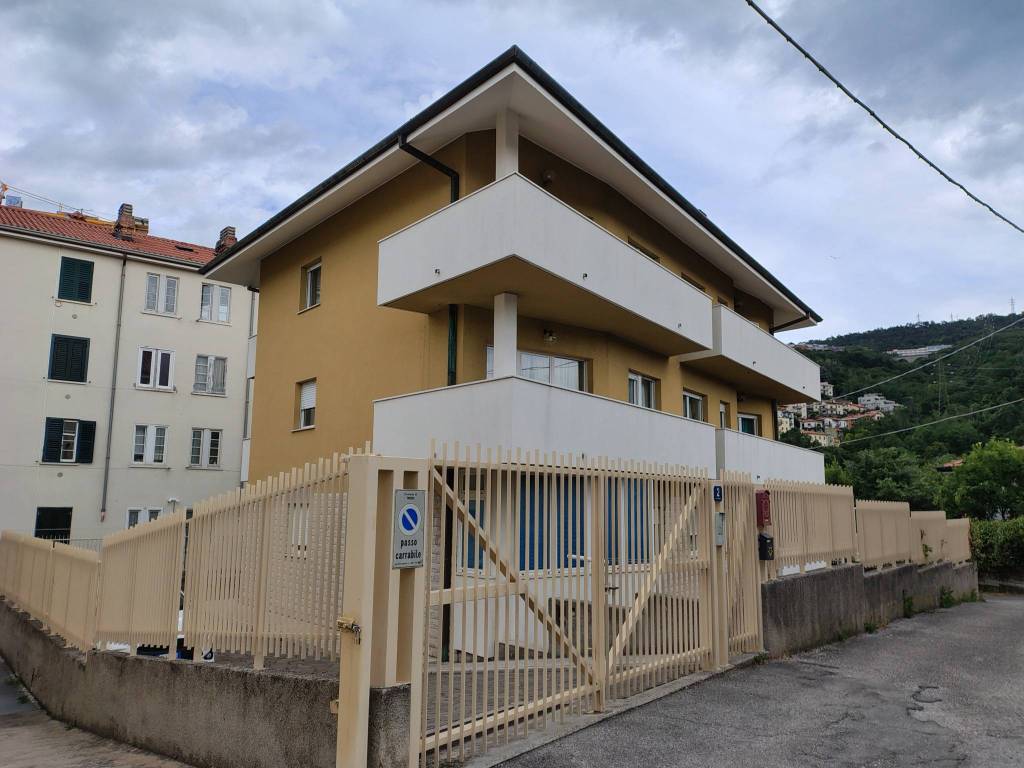 appartamento in vendita a Trieste in zona Gretta