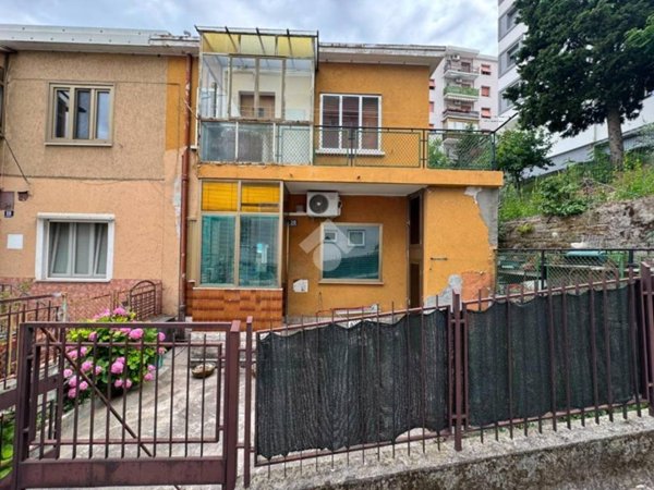 appartamento in vendita a Trieste in zona Valmaura