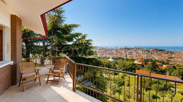 appartamento in vendita a Trieste in zona Chiadino