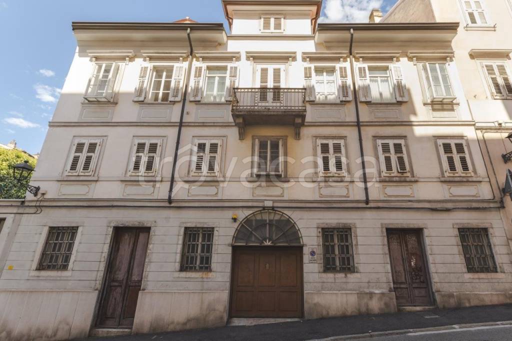 mansarda in vendita a Trieste in zona Città Vecchia