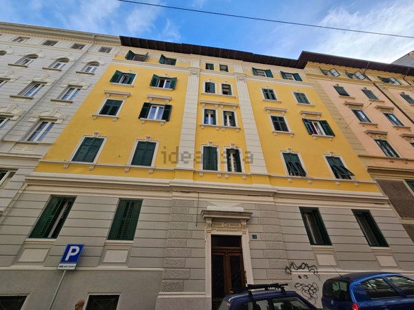 appartamento in vendita a Trieste in zona Città Vecchia