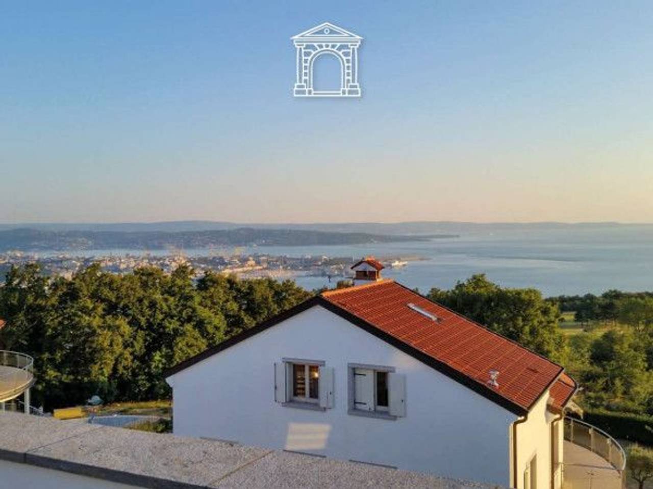 appartamento in vendita a Trieste in zona Barcola