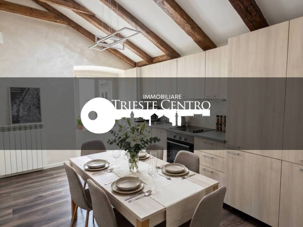 appartamento in vendita a Trieste in zona Città Vecchia