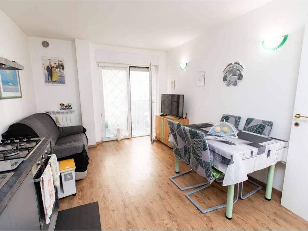 appartamento in vendita a Trieste in zona Roiano