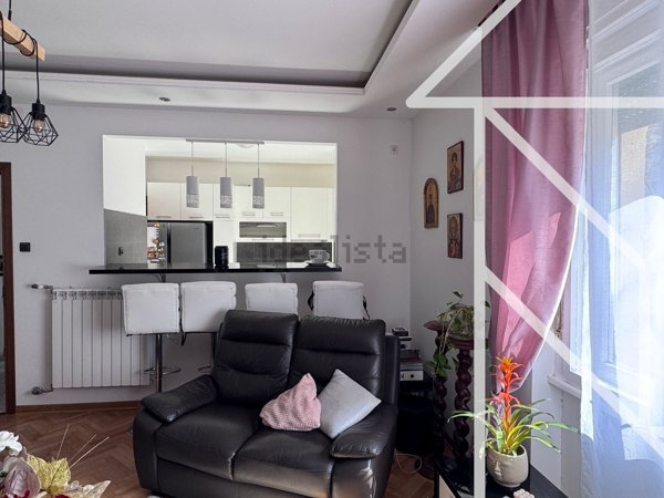 appartamento in vendita a Trieste in zona Barriera vecchia