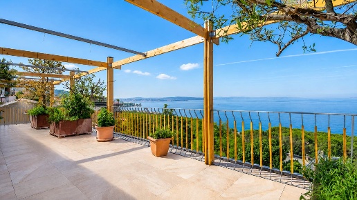 appartamento in vendita a Trieste in zona Barcola