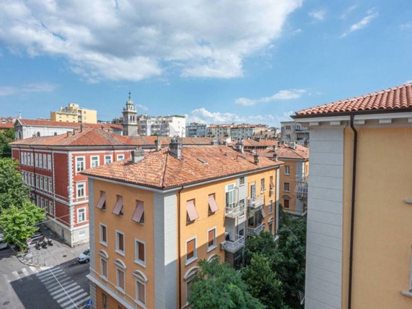 appartamento in vendita a Trieste