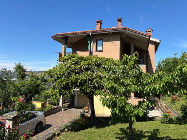 casa indipendente in vendita a Trieste in zona Valmaura
