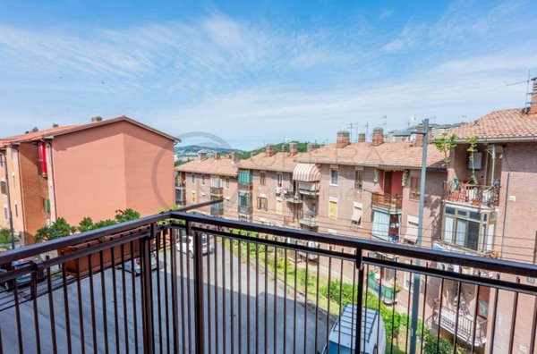 appartamento in vendita a Trieste in zona Borgo San Sergio