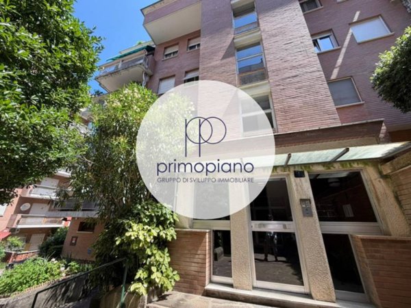 appartamento in vendita a Trieste in zona Roiano