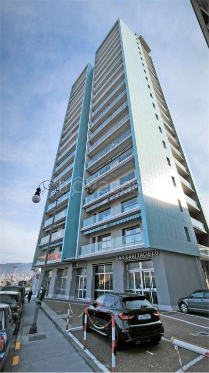 negozio in vendita a Trieste in zona San Vito