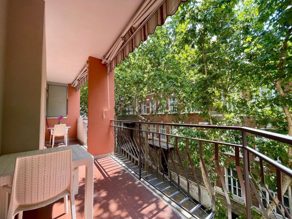 appartamento in vendita a Trieste in zona Città Nuova