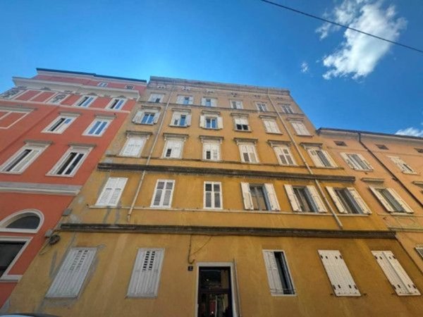 appartamento in vendita a Trieste in zona Cologna
