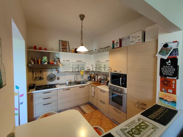 casa indipendente in vendita a Trieste in zona Chiarbola