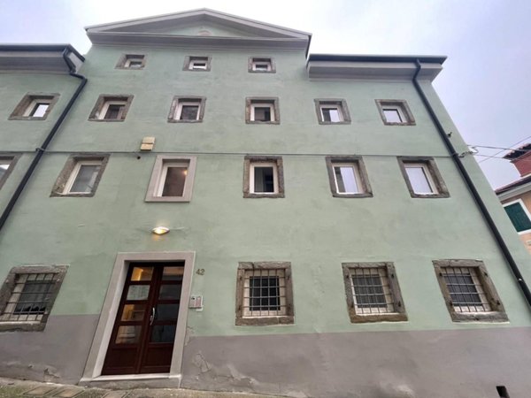 appartamento in vendita a Trieste in zona Cattinara