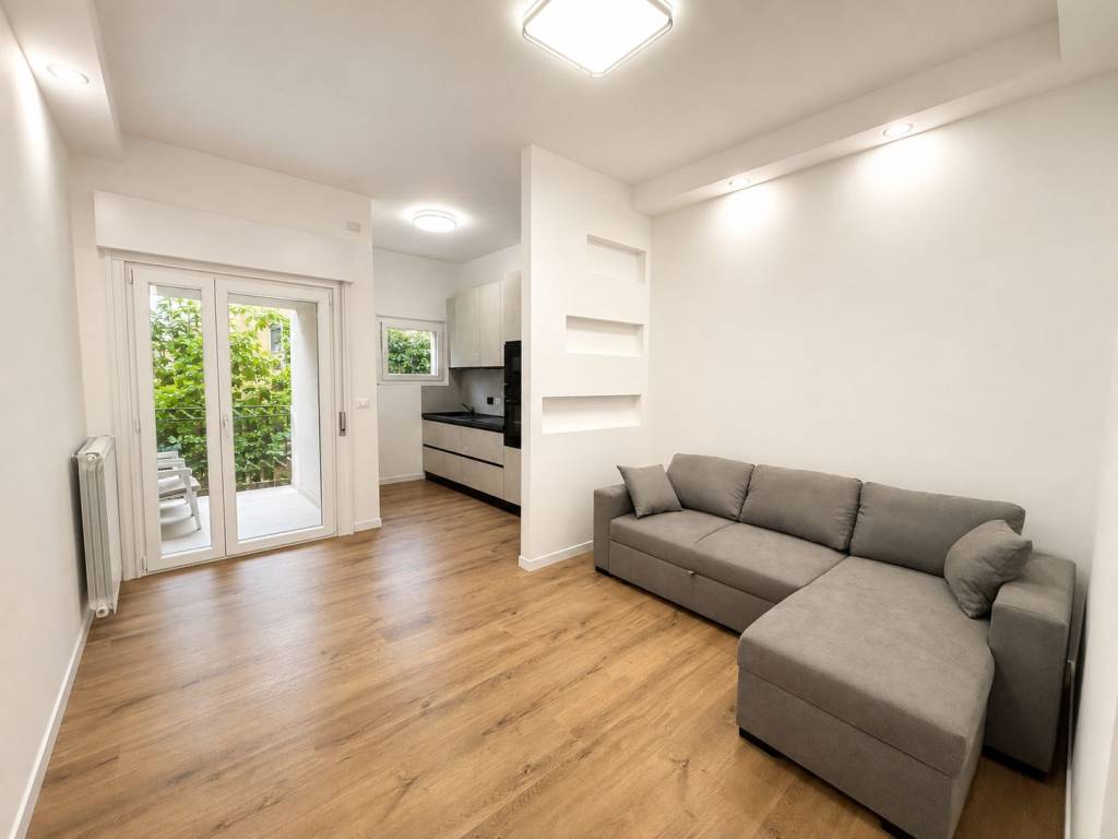 appartamento in vendita a Trieste in zona Roiano