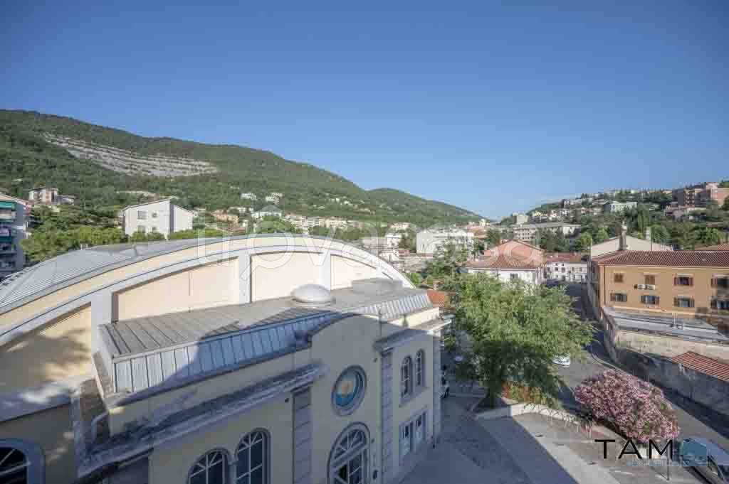 appartamento in vendita a Trieste in zona Guardiella