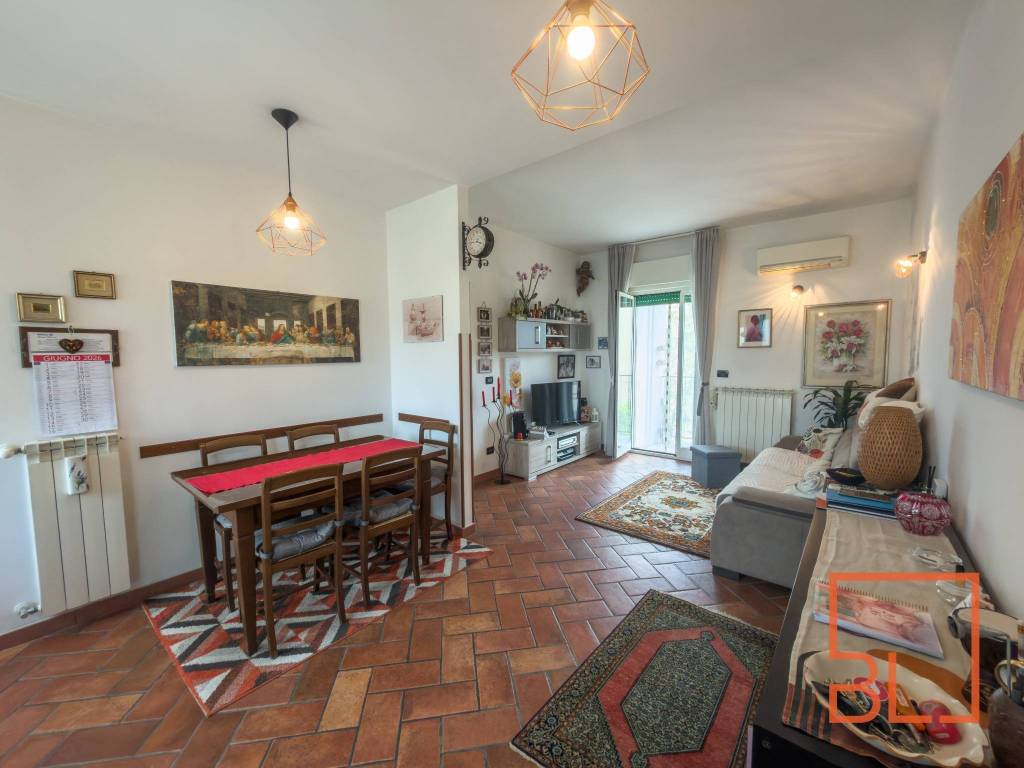 appartamento in vendita a Trieste in zona Borgo San Sergio