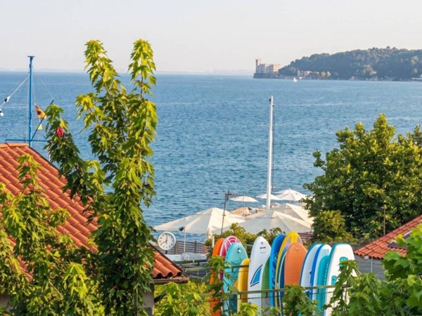 appartamento in vendita a Trieste in zona Barcola