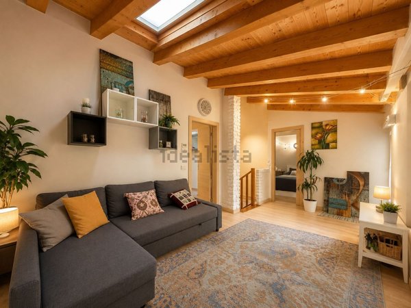 casa indipendente in vendita a Trieste in zona Barriera vecchia