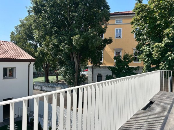 appartamento in vendita a Trieste in zona Barriera vecchia