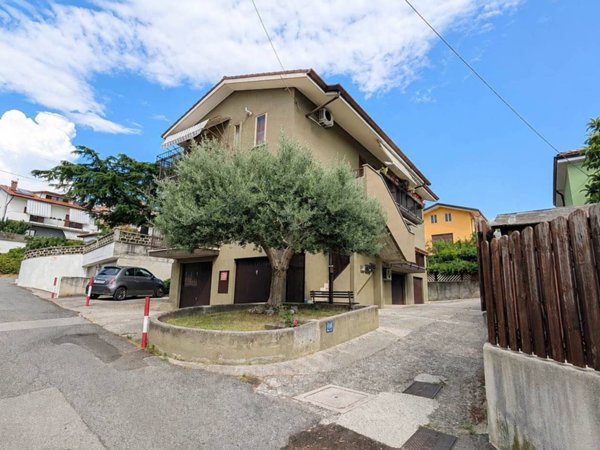 appartamento in vendita a Trieste in zona Cattinara