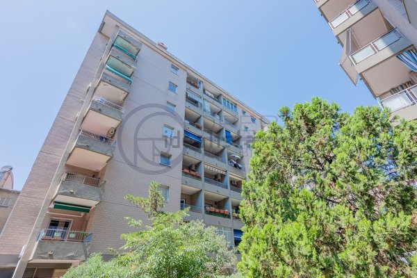 appartamento in vendita a Trieste in zona Barriera vecchia