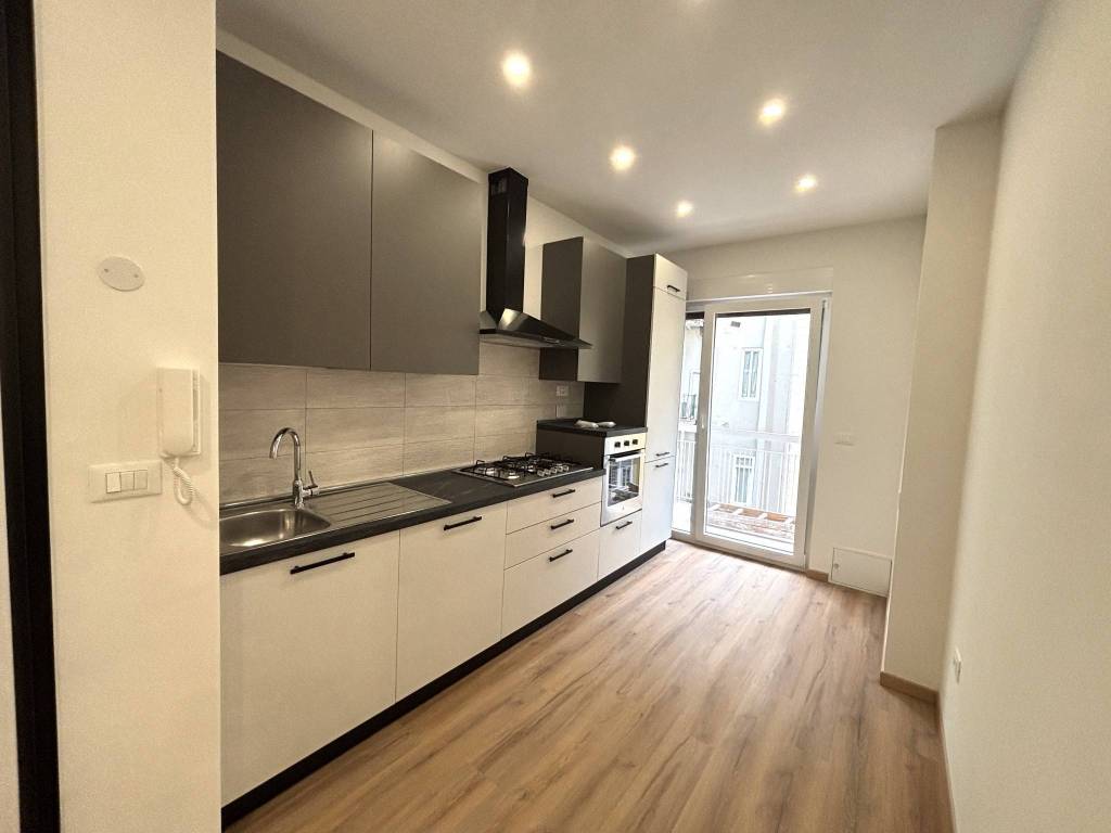 appartamento in vendita a Trieste in zona Roiano