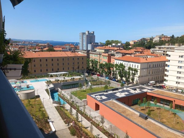 appartamento in vendita a Trieste in zona Roiano