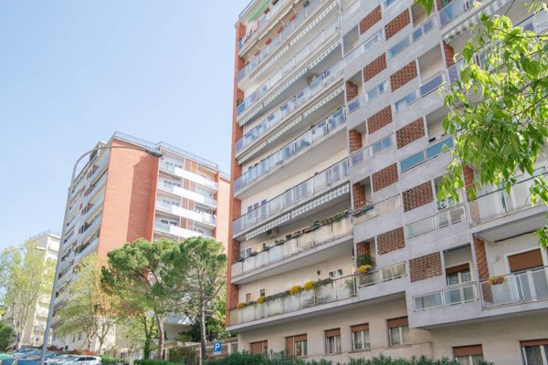 appartamento in vendita a Trieste in zona Campi Elisi
