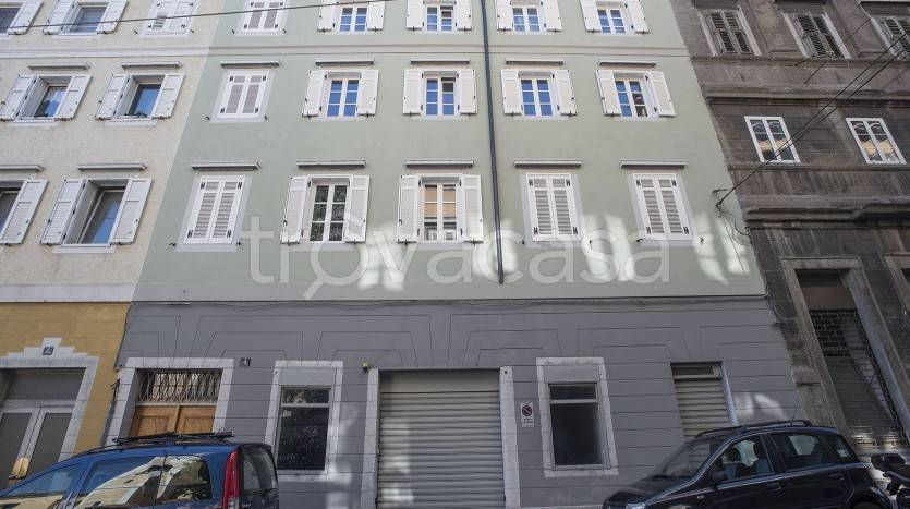 appartamento in vendita a Trieste in zona Città Vecchia