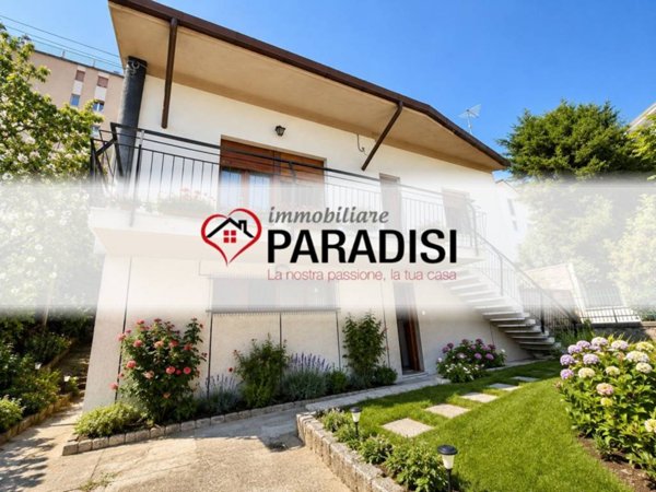 casa indipendente in vendita a Trieste in zona Cologna