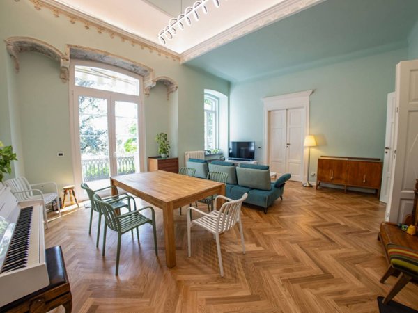 casa indipendente in vendita a Trieste in zona Gretta