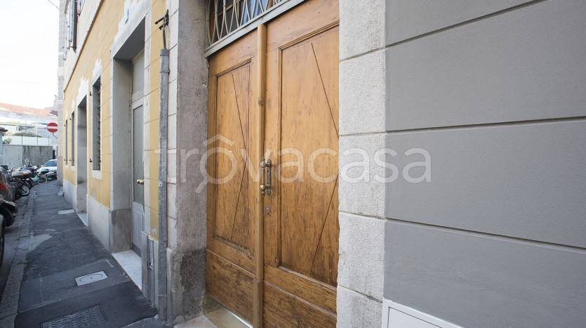 appartamento in vendita a Trieste in zona Città Vecchia