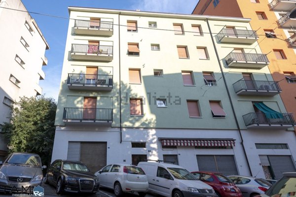 appartamento in vendita a Trieste in zona Campi Elisi