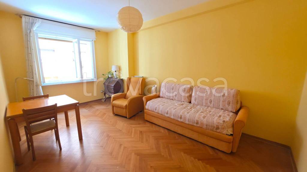 appartamento in vendita a Trieste in zona San Giacomo