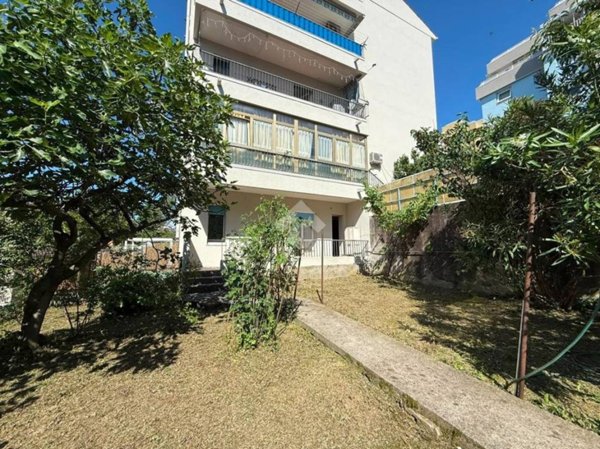 appartamento in vendita a Trieste in zona Valmaura