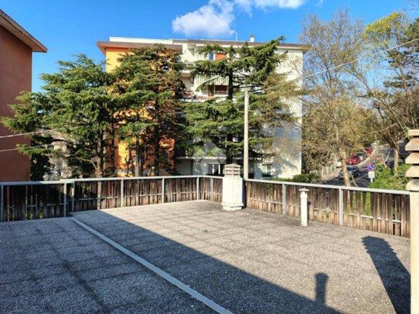 casa indipendente in vendita a Trieste in zona Cattinara