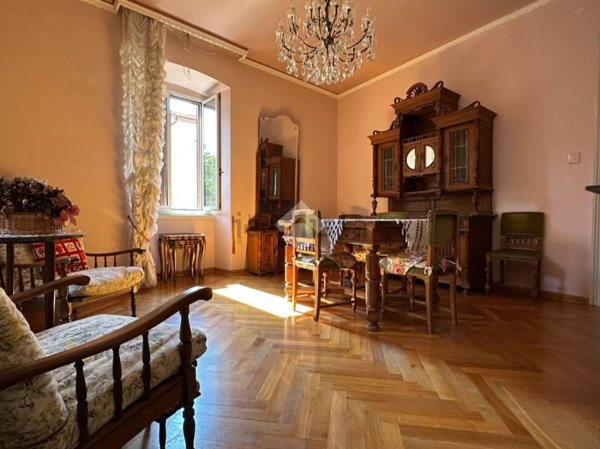 appartamento in vendita a Trieste in zona Cologna