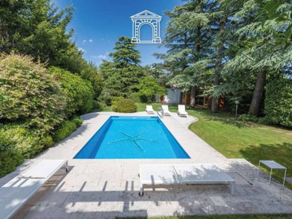casa indipendente in vendita a Trieste in zona Cologna
