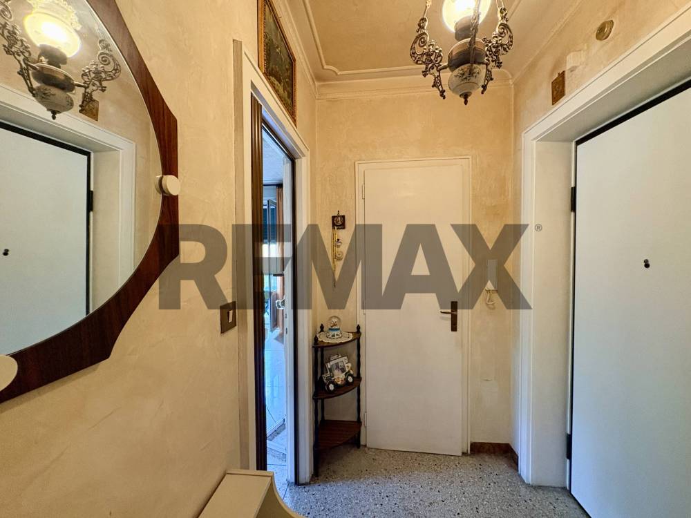 appartamento in vendita a Trieste in zona Borgo San Sergio