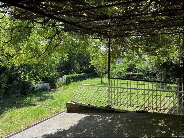 appartamento in vendita a Trieste in zona Cologna